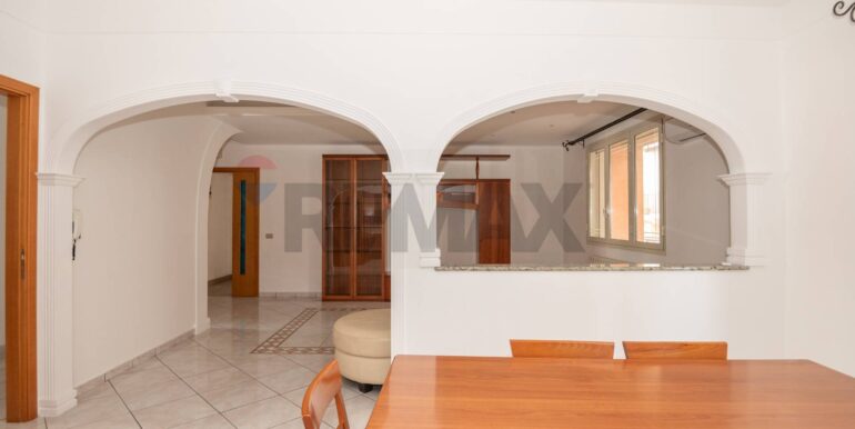 20251011122301-992389-12