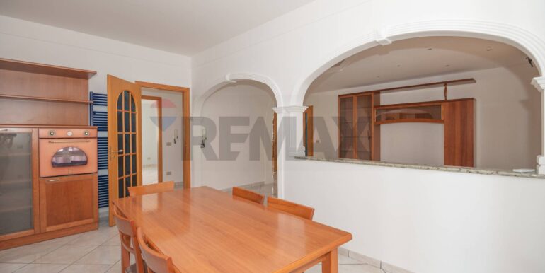 20251011122308-992389-14