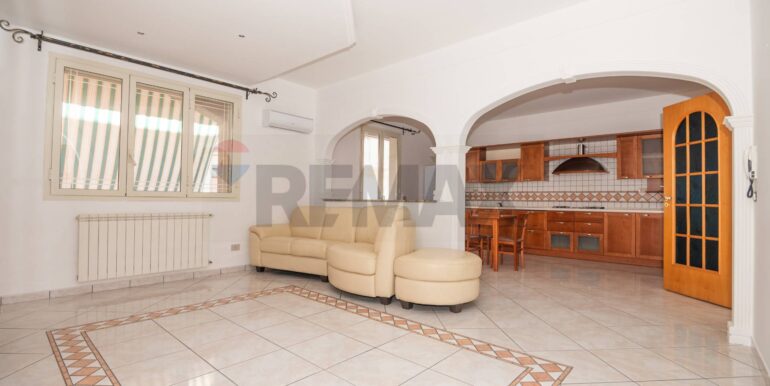 20251011122315-992389-16