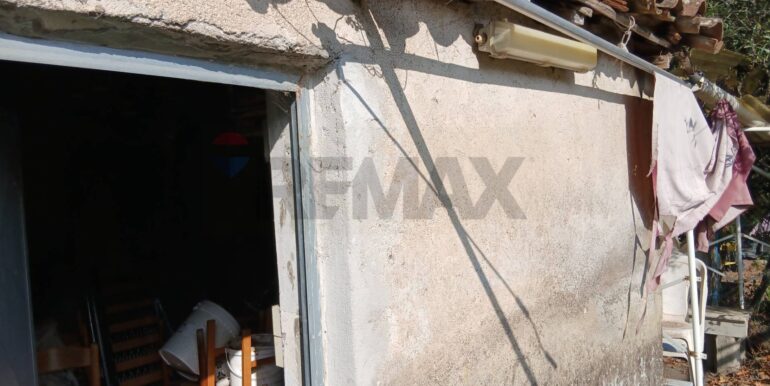 20251012134709-993139-15