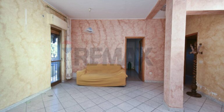 20251012215447-993165-7