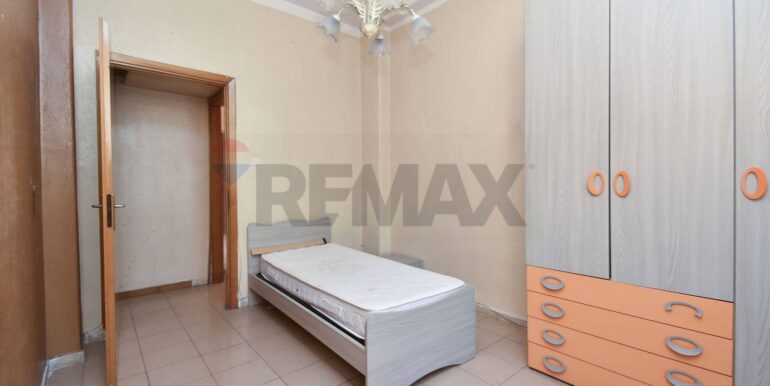 20251012215509-993165-17