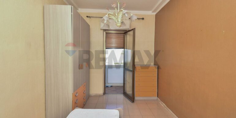 20251012215512-993165-18