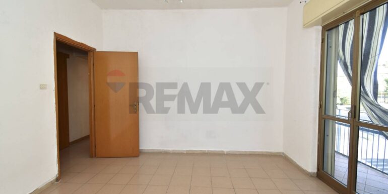 20251012215516-993165-20