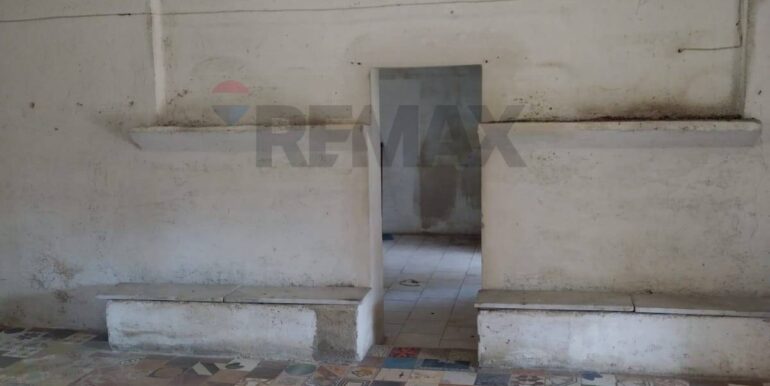 20251012223203-936646-11