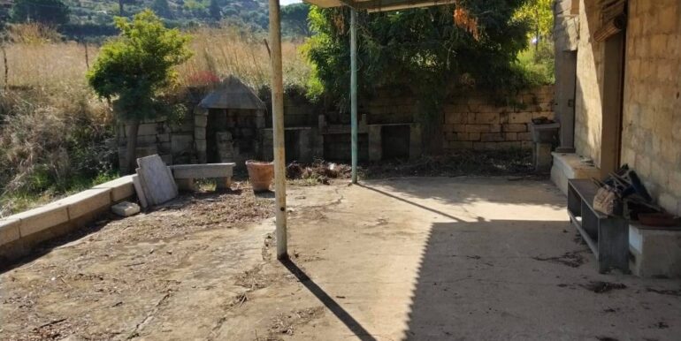 20251012223219-936646-18