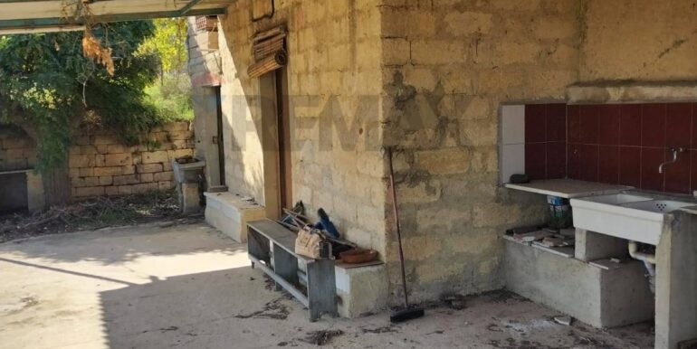 20251012223247-936646-30