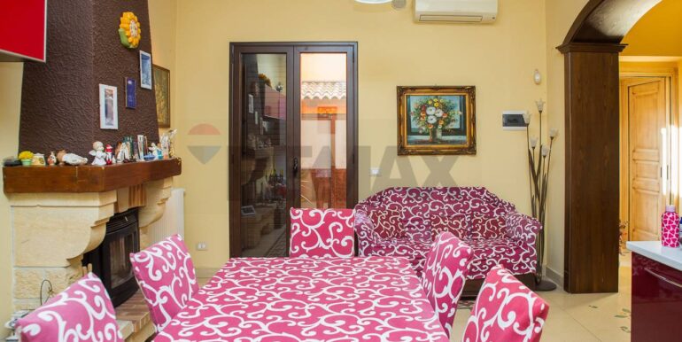 20251013111647-992580-3