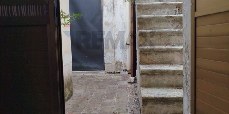 20251013115805-992558-2