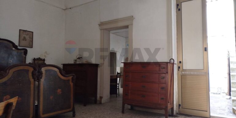 20251013115812-992558-5