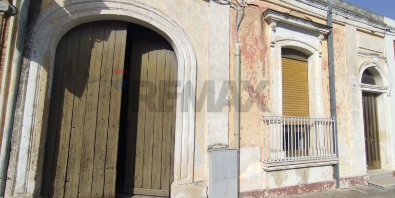 20251013120057-992558-28