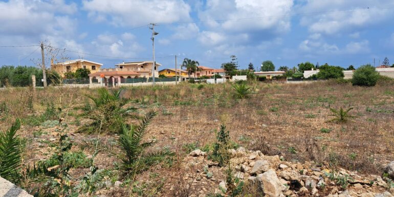 20251013124527-993303-0