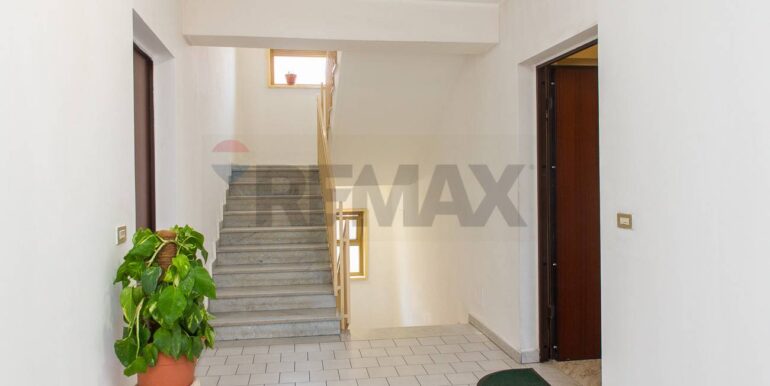 20251013170946-993382-10