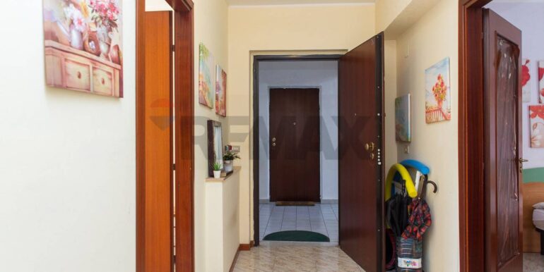 20251013170949-993382-11