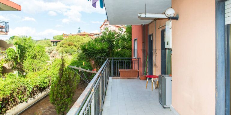 20251013171140-993382-19