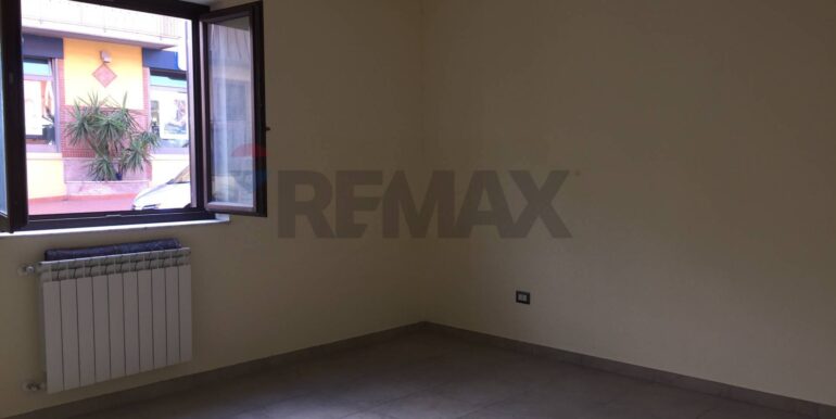 20251013171848-993386-12