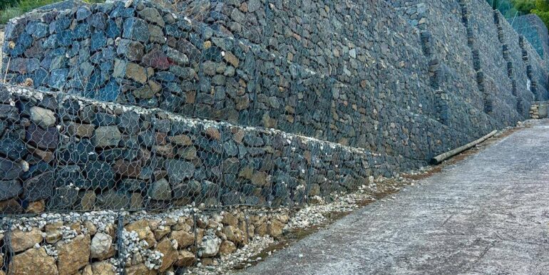 20251013185504-993406-13