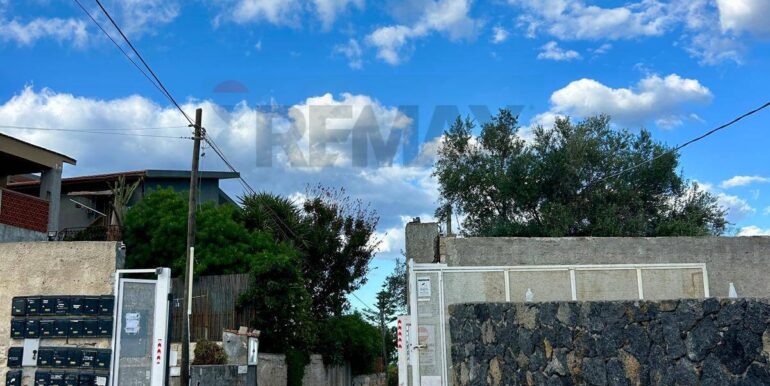 20251013185524-993406-18