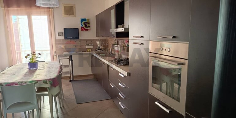 20251013215253-993480-5