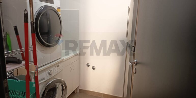 20251013215256-993480-6