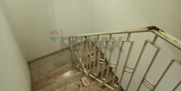 20251013215330-993480-19