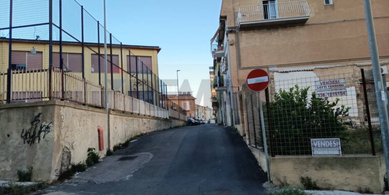 20251013215333-993480-20