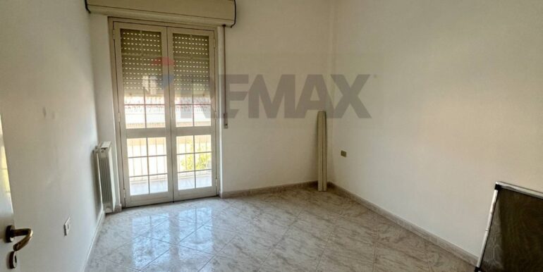 2025101390127-992089-12