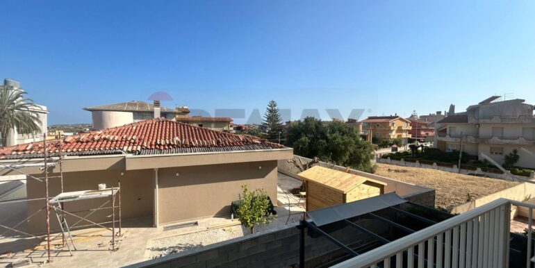 2025101390143-992089-17