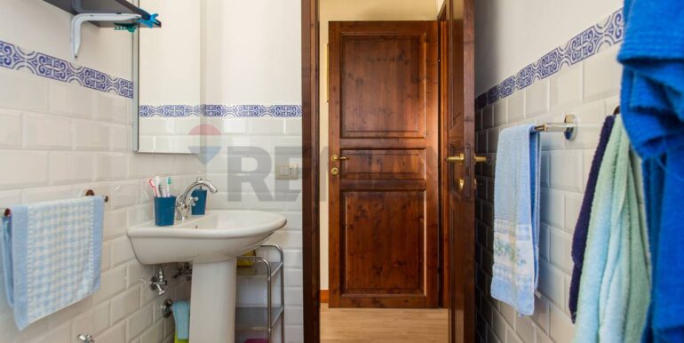 2025101393608-993088-23