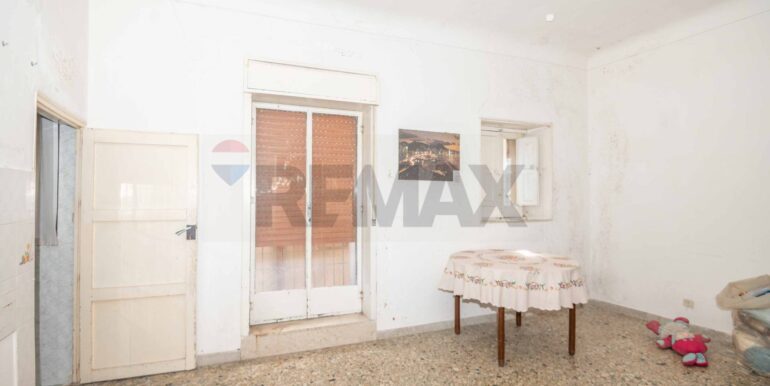 2025101395601-979693-5