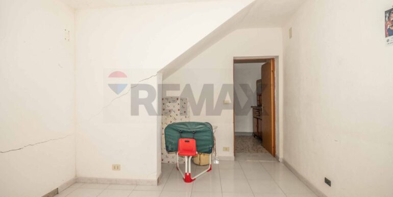 2025101395619-979693-10