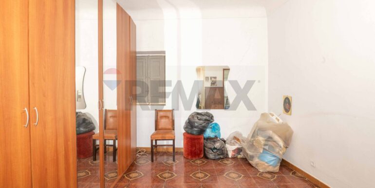 2025101395643-979693-17