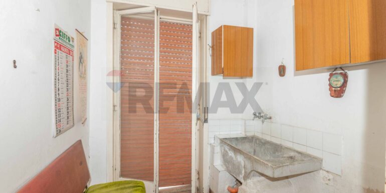 2025101395658-979693-21