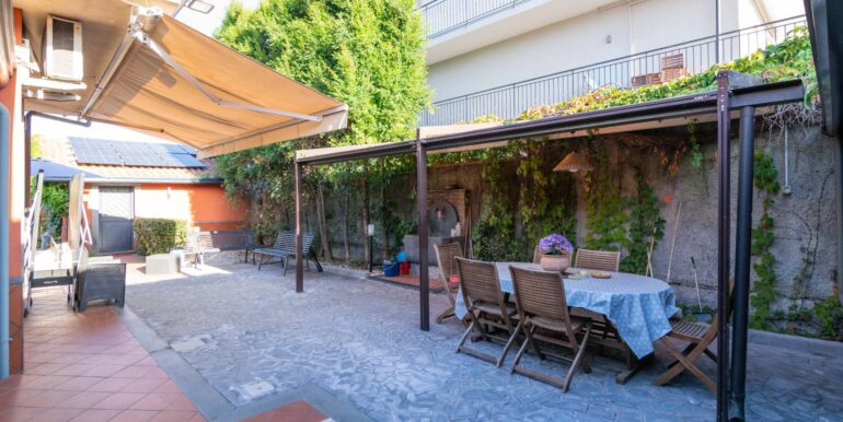 2025101400053-993483-15