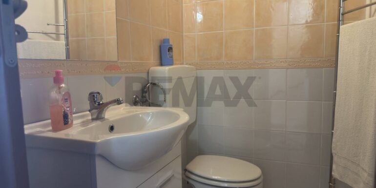 20251014115652-993563-18