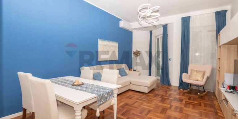 20251014163729-993646-11