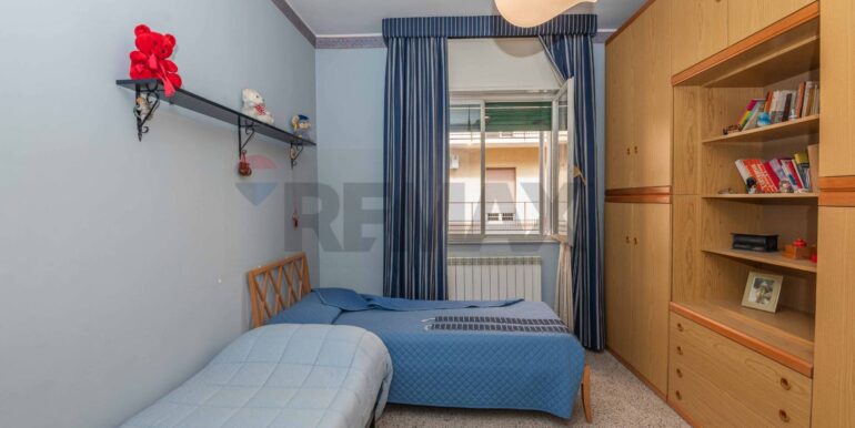 20251014173847-993665-15