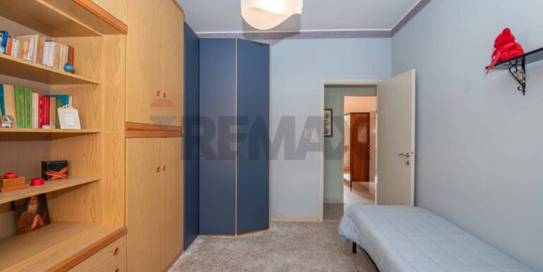 20251014173850-993665-16