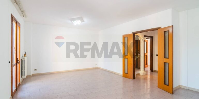 20251014174239-993650-12