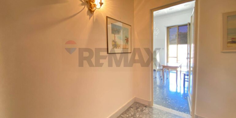 20251014190035-993315-21