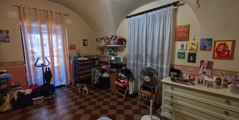 20251014195323-993702-11