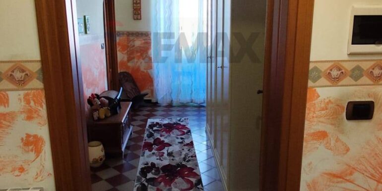 20251014195353-993702-26