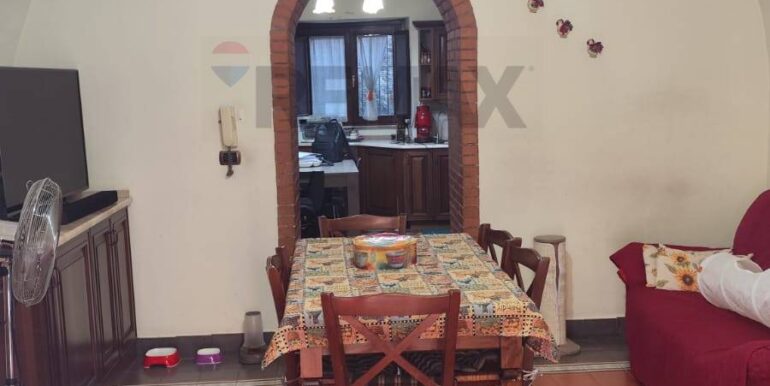 20251014195400-993702-30