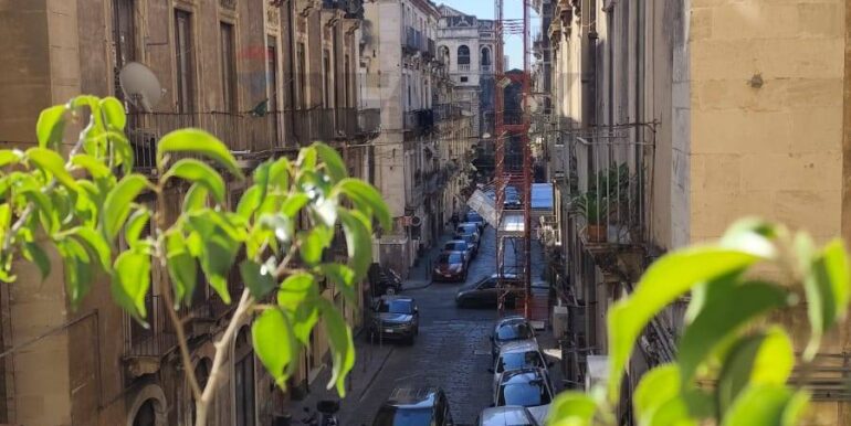 20251014195423-993702-42