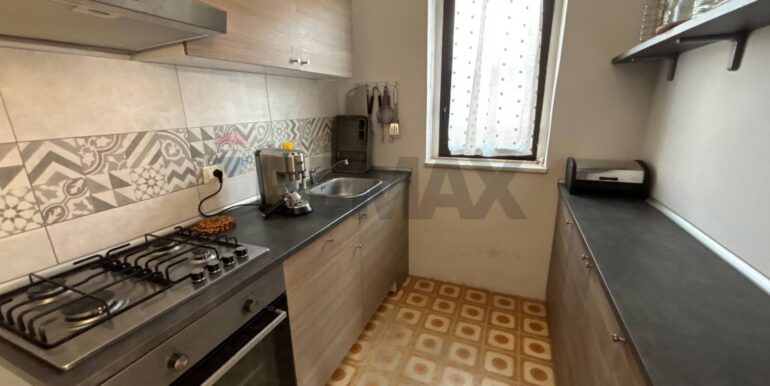 20251014202321-993711-10