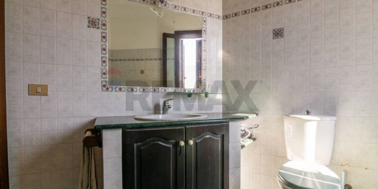 2025101483135-992777-18