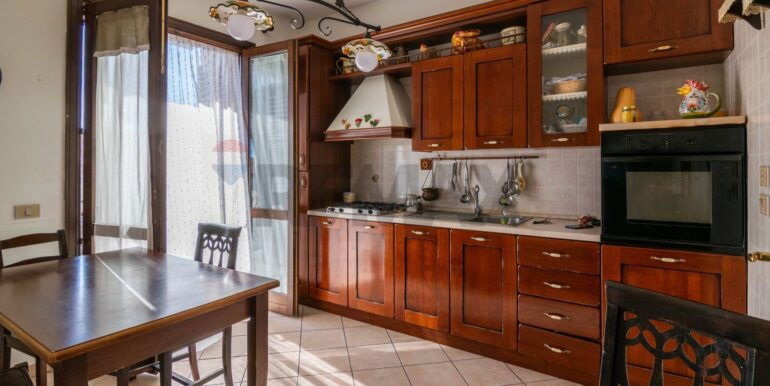 2025101483139-992777-19