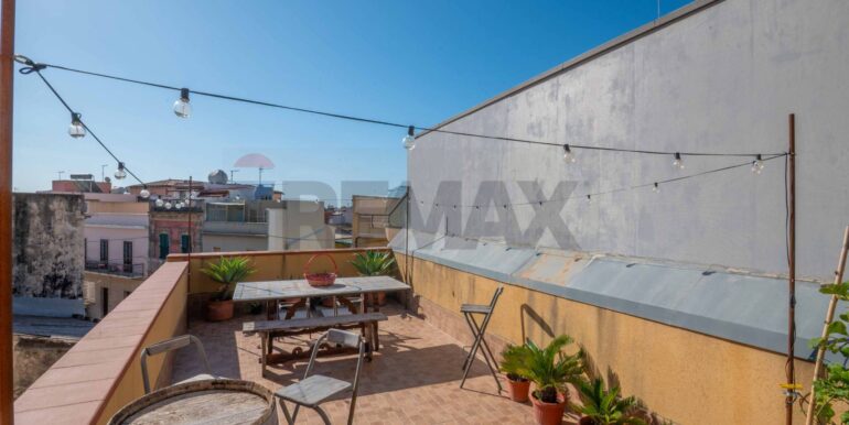 2025101495731-990849-4