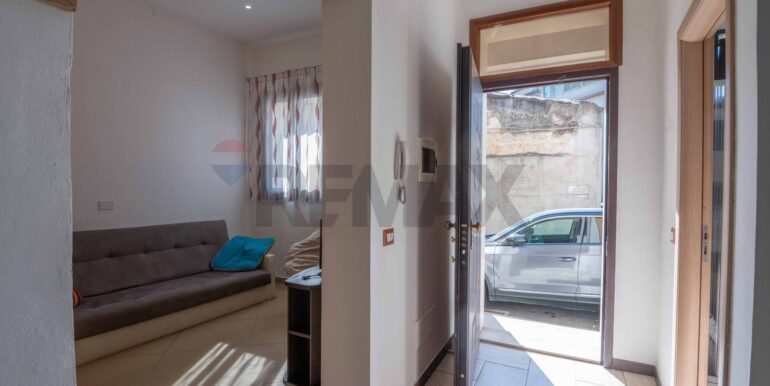 2025101495902-990849-24