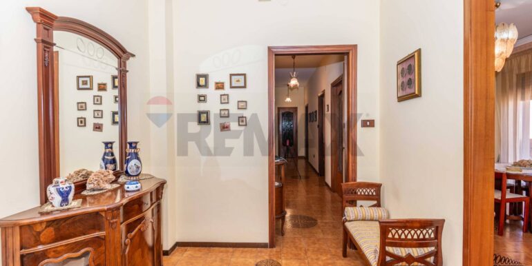 20251015105808-993716-3